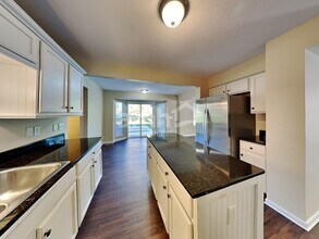 10054 Brandsteade Ct in Union, KY - Building Photo - Building Photo