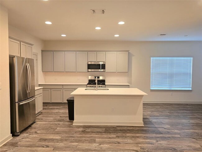 10305 Fulton Ave in Austin, TX - Building Photo - Building Photo