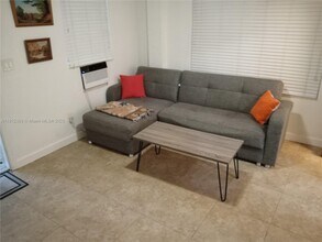 1906 Tigertail Ave in Miami, FL - Building Photo - Building Photo