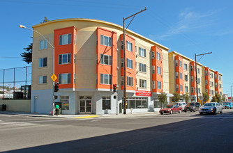 Silver Park Apartments in San Francisco, CA - Building Photo - Building Photo