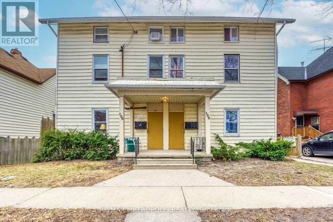 property at 132 Forsyth St S