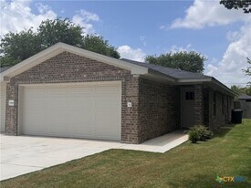 1908 Zuni Trce, Unit A in Harker Heights, TX - Building Photo