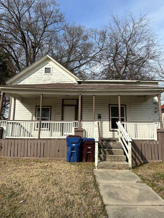 1003 N 7th St in Fort Smith, AR - Building Photo