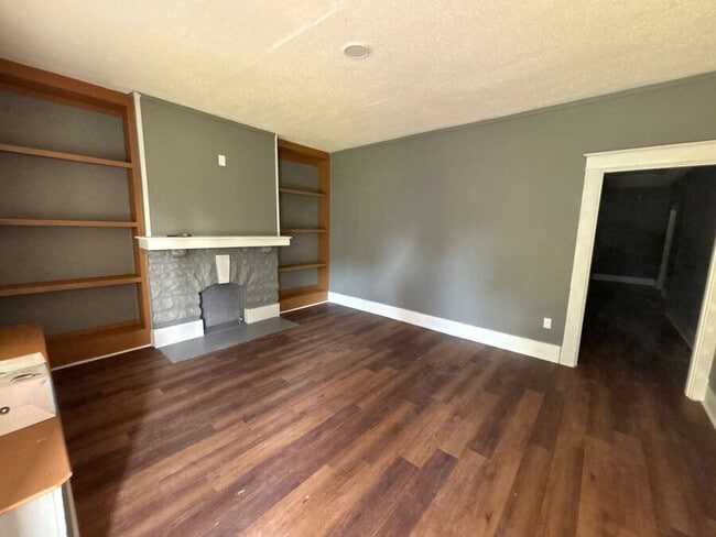 1547 E McLemore Ave in Memphis, TN - Building Photo - Building Photo
