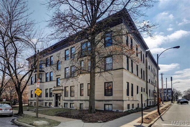 property at 4256 Maryland Ave