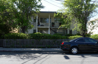 1572 Regent St Apartments