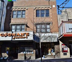 220 State St, Unit #1 in Madison, WI - Building Photo