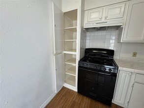 4810 W Wind Trail in Austin, TX - Building Photo - Building Photo