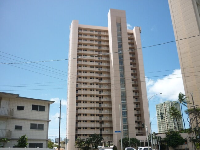 property at 2439 Kapiolani Blvd