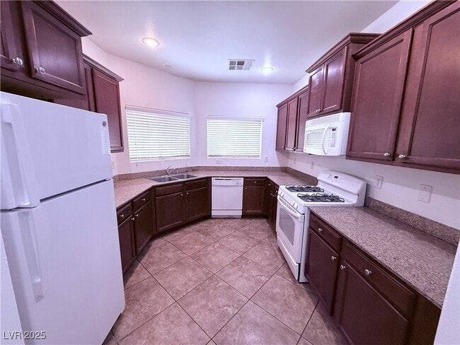 5038 Lower Falls Ct in Las Vegas, NV - Building Photo - Building Photo