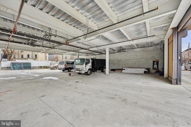1614 Ridge Ave in Philadelphia, PA - Building Photo - Building Photo
