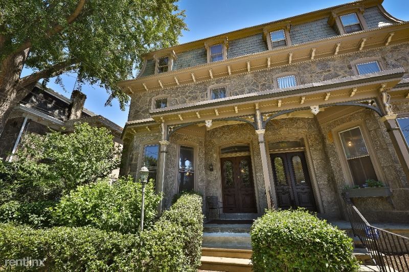 5911 Greene St-Unit -#1F in Philadelphia, PA - Building Photo