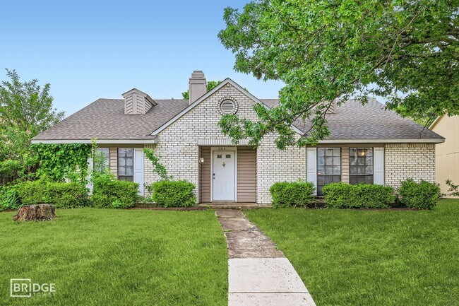 property at 8314 Kensington Dr