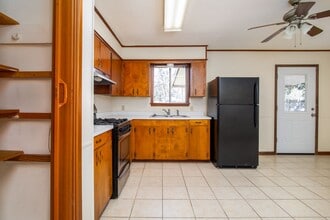 6000 Larkspur Dr in Alexandria, LA - Building Photo - Building Photo