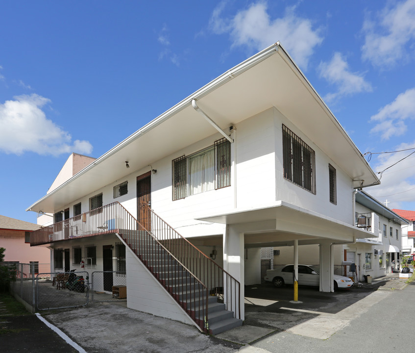 1639 Liliha St in Honolulu, HI - Building Photo