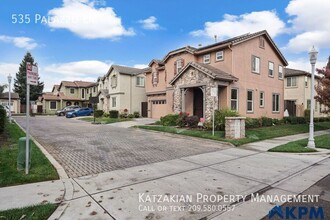 535 Palazzo Ln in Lodi, CA - Building Photo - Building Photo