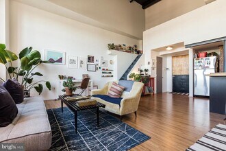 849 S 7th St in Philadelphia, PA - Building Photo - Building Photo