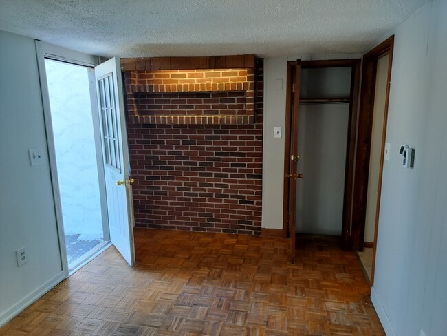 property at 326 S Center St