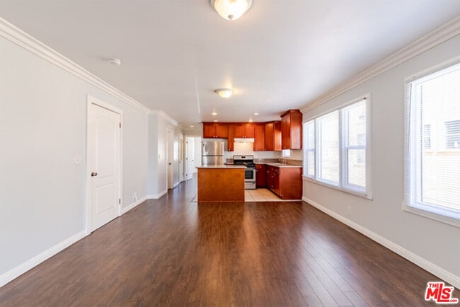 property at 1409 Bronson Ave