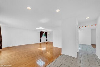 1820 N Andoa Ln in Mount Prospect, IL - Building Photo - Building Photo