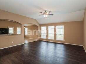 2024 Shady Glen Trail in Princeton, TX - Building Photo - Building Photo
