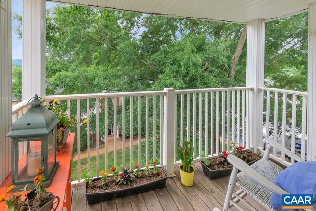 1242 Villa Ln in Charlottesville, VA - Building Photo - Building Photo