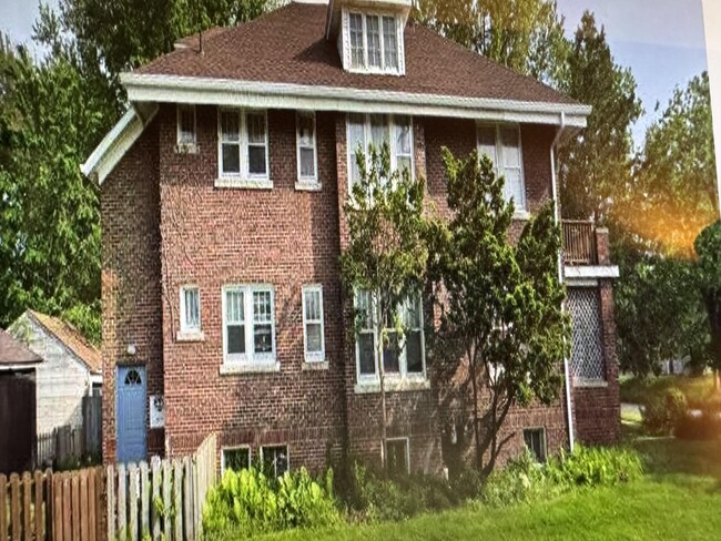 property at 492 Alter Rd