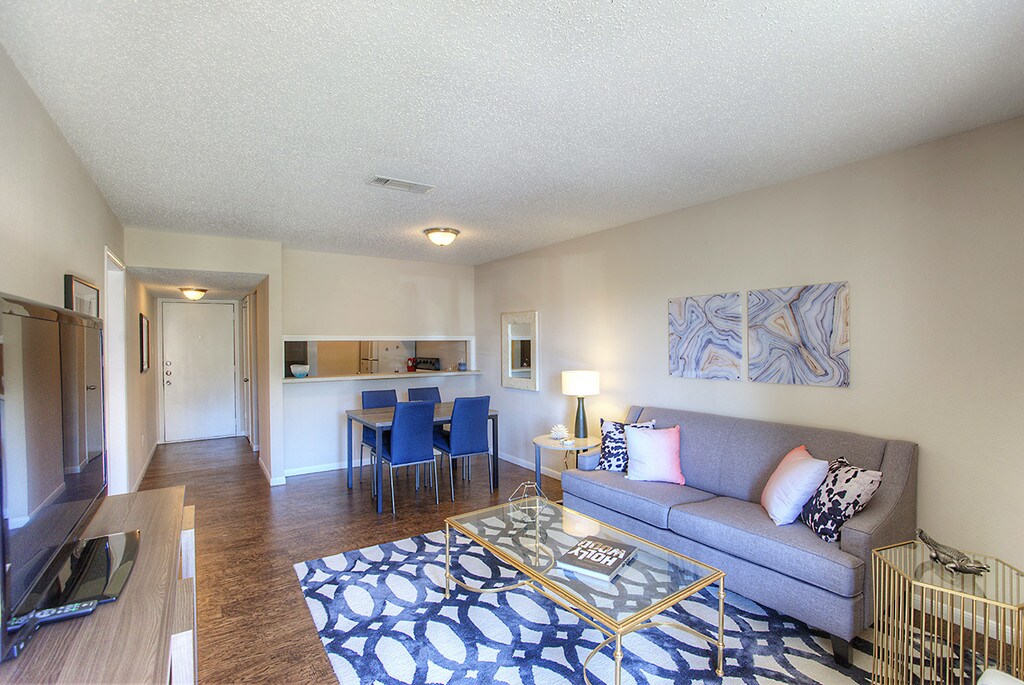 Bay Colony Apartments in Killeen, TX