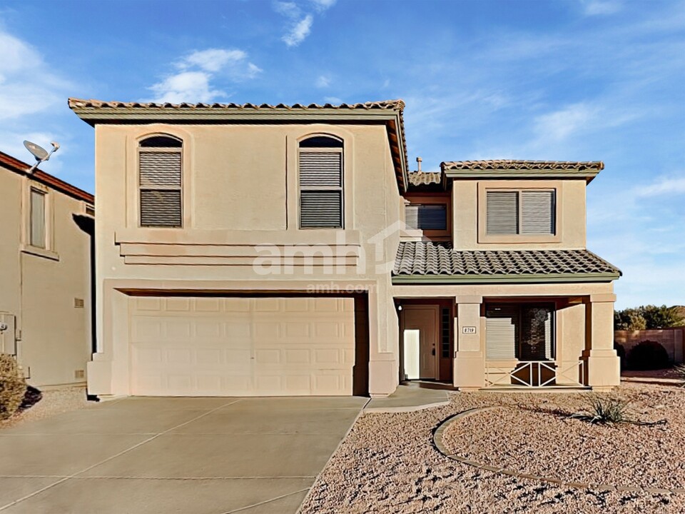 8719 S 50th Ln in Phoenix, AZ - Building Photo