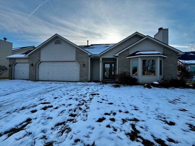 9101 Olmston Dr in Fort Wayne, IN - Building Photo - Building Photo