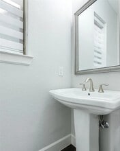 1151 Manacor Ln in Dallas, TX - Building Photo - Building Photo