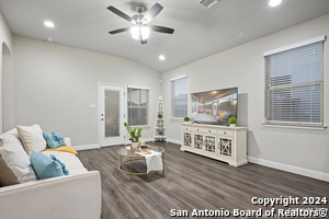 12515 Elemina Trl in San Antonio, TX - Building Photo - Building Photo