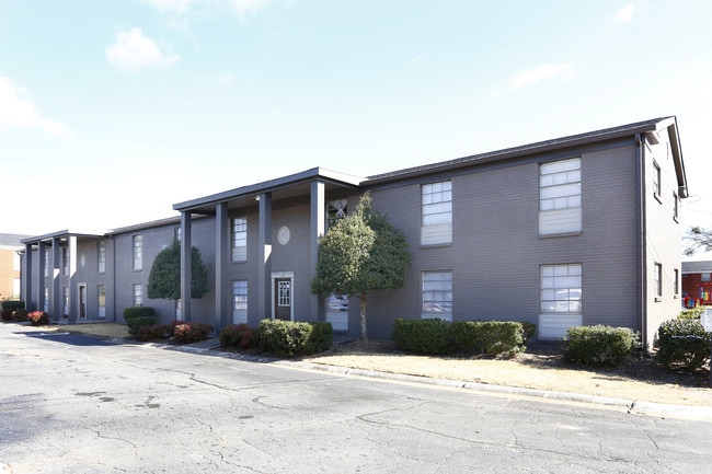 Wynchase Apartments in Doraville, GA - Building Photo - Building Photo