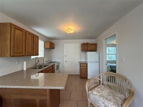 8513 Herbison Ave in North Port, FL - Building Photo - Building Photo