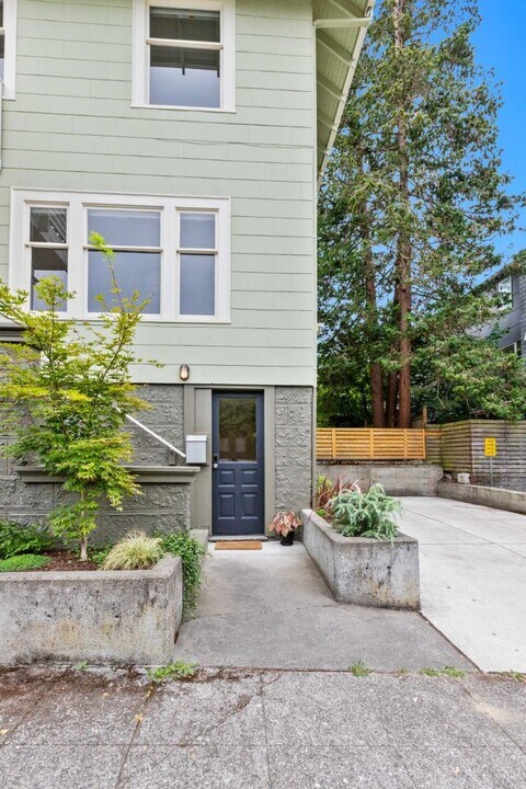 3109 E Marion St in Seattle, WA - Building Photo