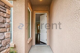 1491 Maehl Dr in Manteca, CA - Building Photo - Building Photo