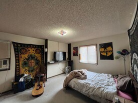 608 Louise Ln in Fort Collins, CO - Building Photo