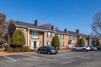 Cottage Place in Nashville, TN - Building Photo - Primary Photo