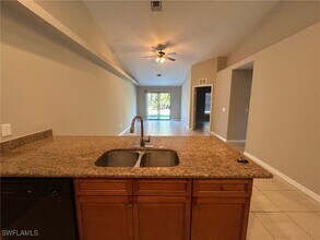 3724 SE 9th Pl in Cape Coral, FL - Building Photo - Building Photo