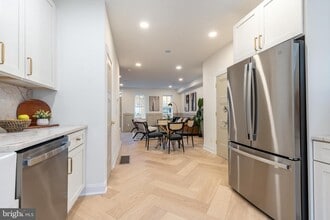 814 Mountain St in Philadelphia, PA - Building Photo - Building Photo