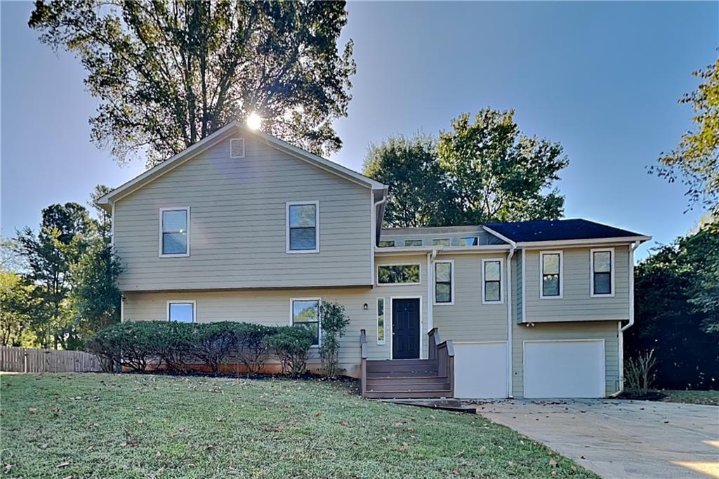2078 Arrowhead Trail in Marietta, GA - Building Photo