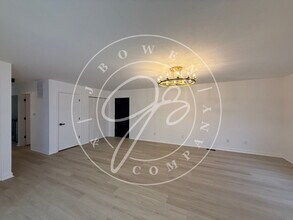 5735 Ryewyck Dr in Toledo, OH - Building Photo - Building Photo