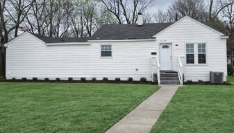 4376 Willow Rd in Memphis, TN - Building Photo