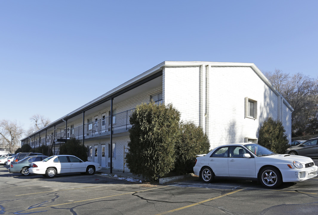 Spectrum Apartments in Logan, UT - Building Photo