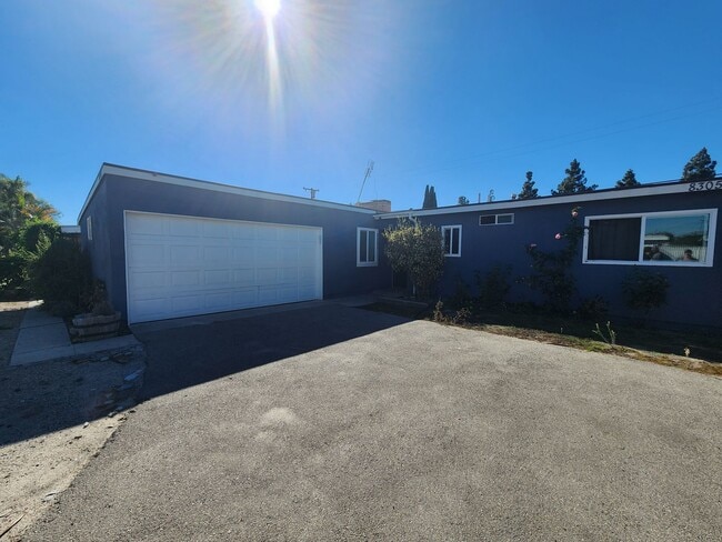 property at 8305 Mulberry Ave