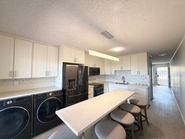 property at 98-785-785 Iho Pl