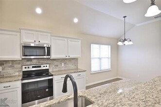 138 Carriage Hills Pkwy in Abilene, TX - Building Photo - Building Photo
