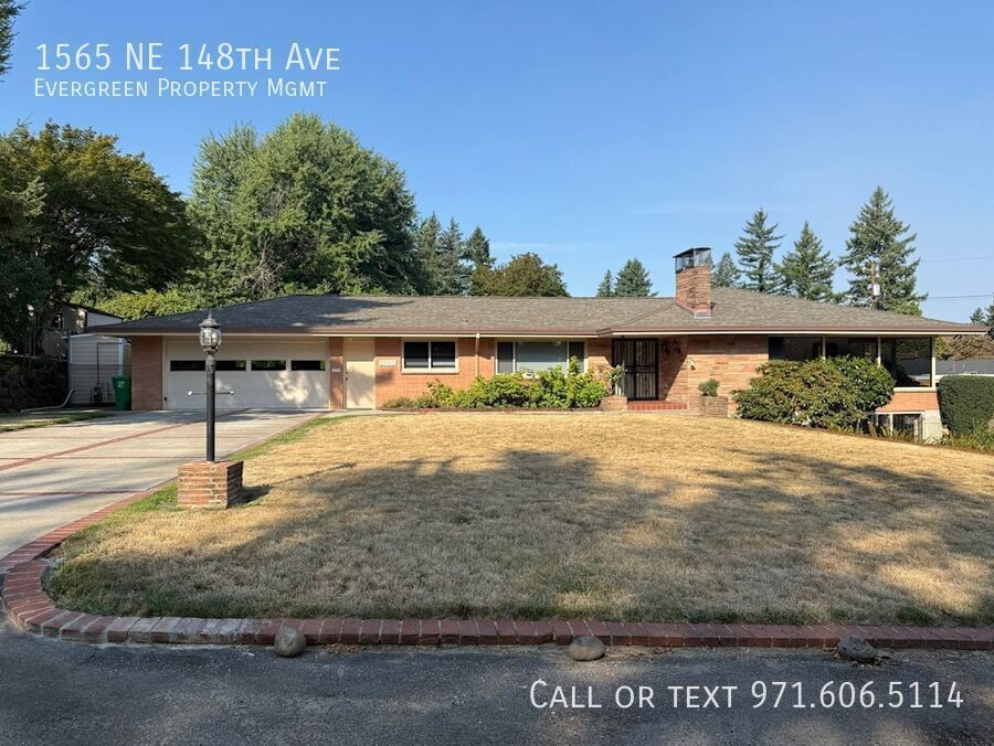 1565 NE 148th Ave in Portland, OR - Building Photo