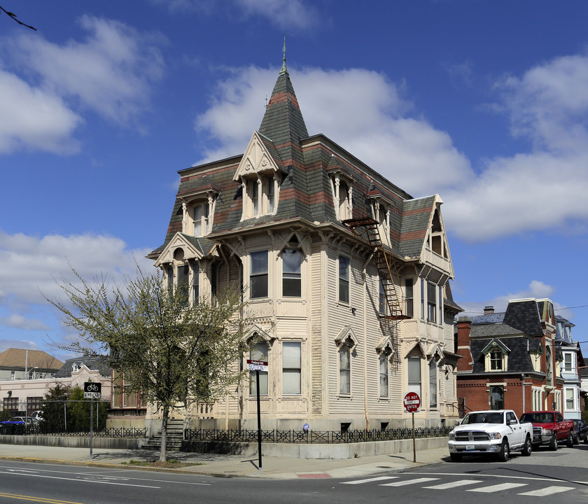 299 Broadway in Providence, RI - Building Photo