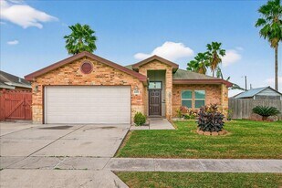 6901 Anastasia Dr in Corpus Christi, TX - Building Photo